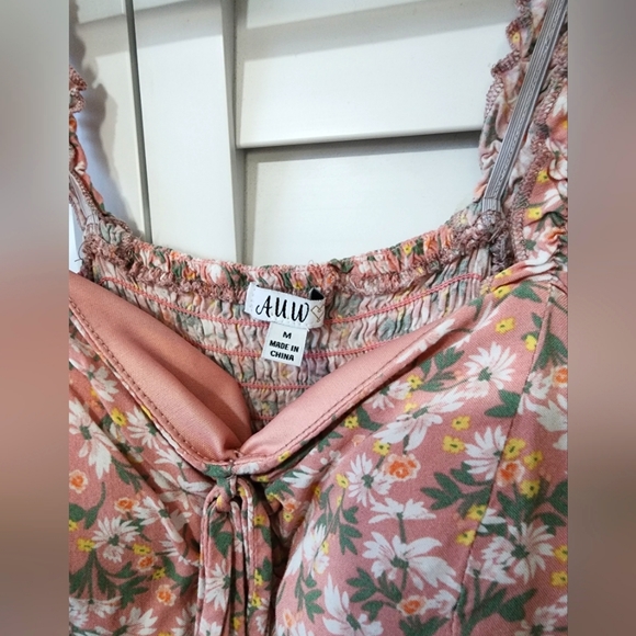 Dress - Picture 2 of 2